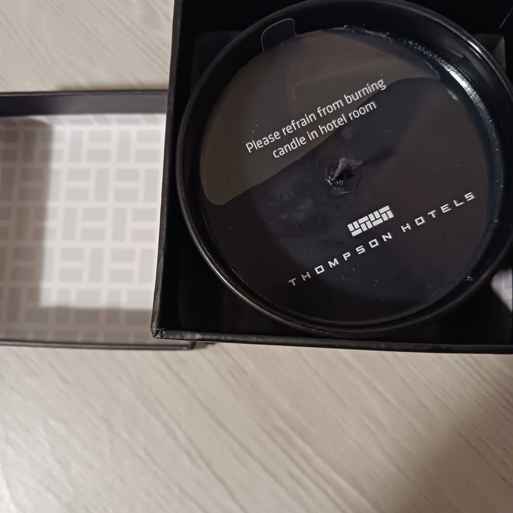 Thompson Hotels Black Luxury Candle - Picture 7 of 8